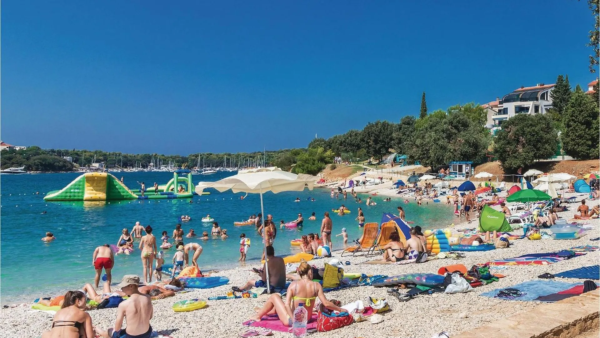 Awesome Apartment In Galizana With Wifi 0*,  Croatia